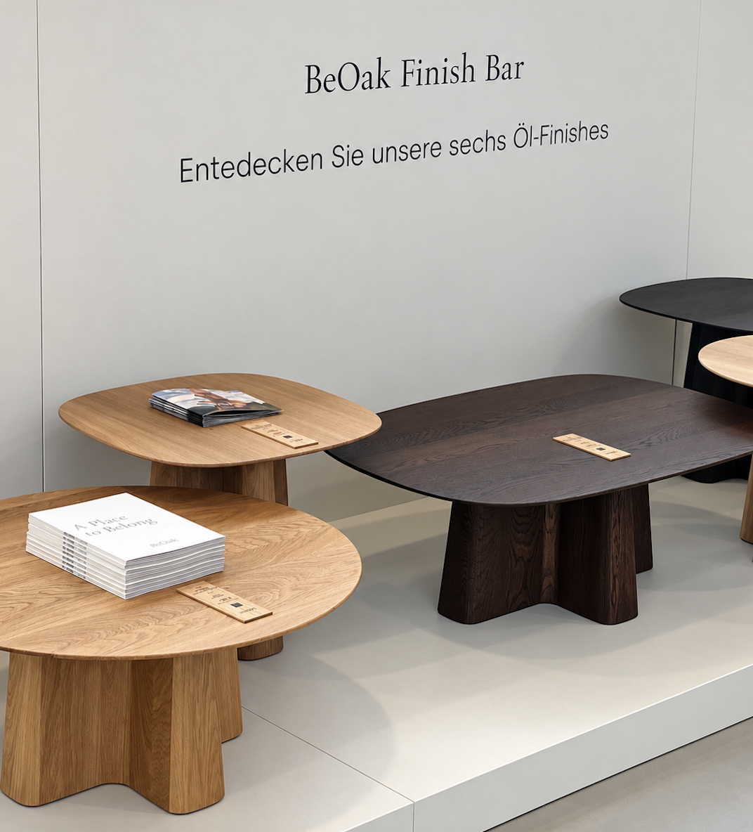 BeOak Finish Bar im Showroom Berlin — sechs Öl-Finishes auf massiven Eichentischen